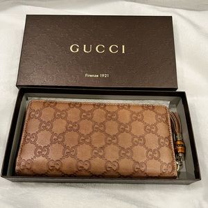 Gucci Tan Leather Zip Wallet